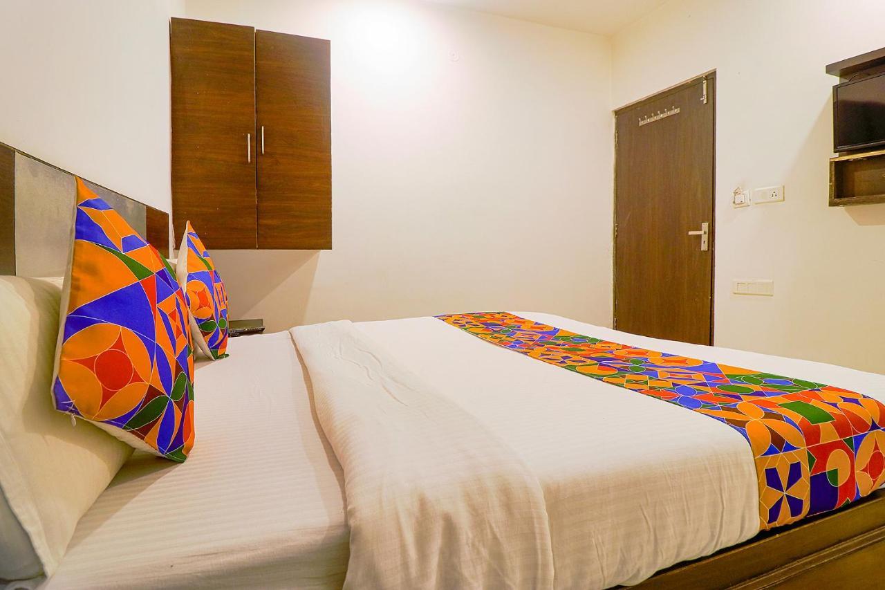 Fabhotel Star Metro Inn Амритсар Екстериор снимка