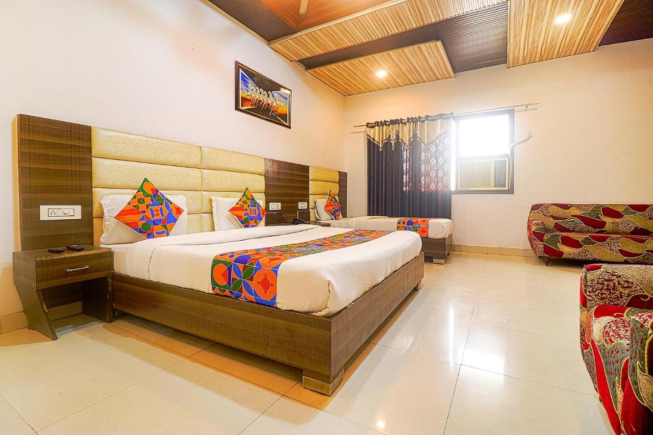 Fabhotel Star Metro Inn Амритсар Екстериор снимка