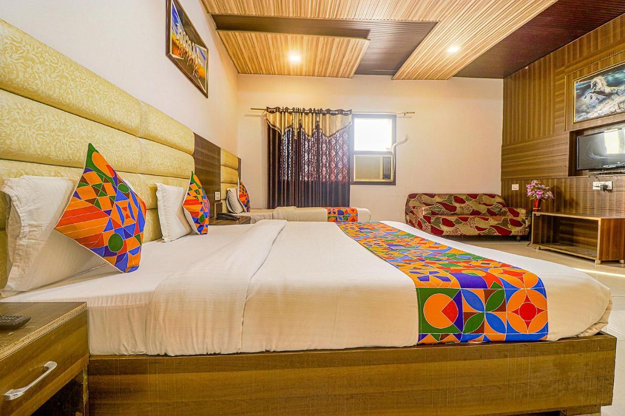 Fabhotel Star Metro Inn Амритсар Екстериор снимка