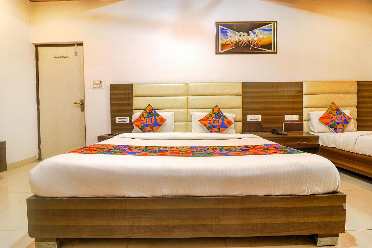 Fabhotel Star Metro Inn Амритсар Екстериор снимка